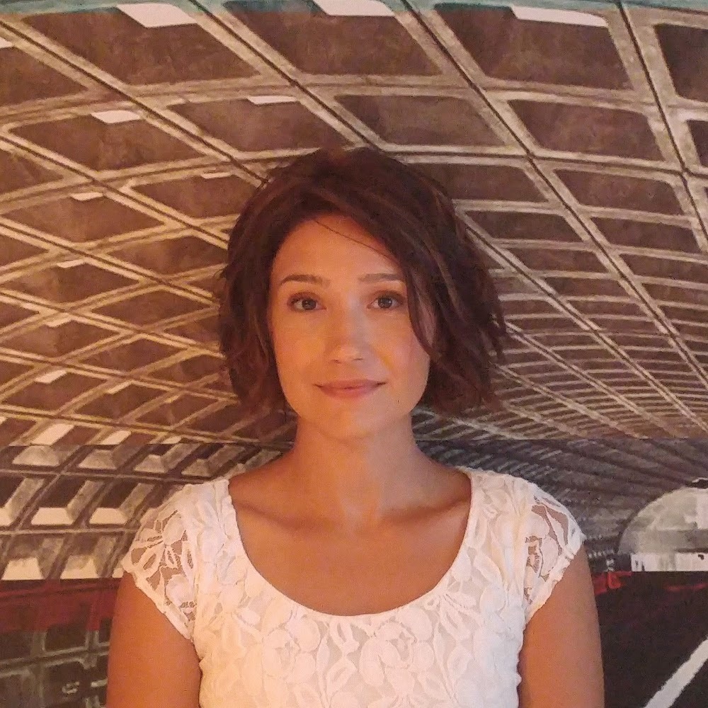 Meet your Posher, Leslie